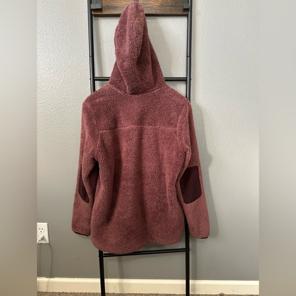 The North Face Women's Campshire Pullover Hoodie 2.0. Large. - Picture 10 of 16